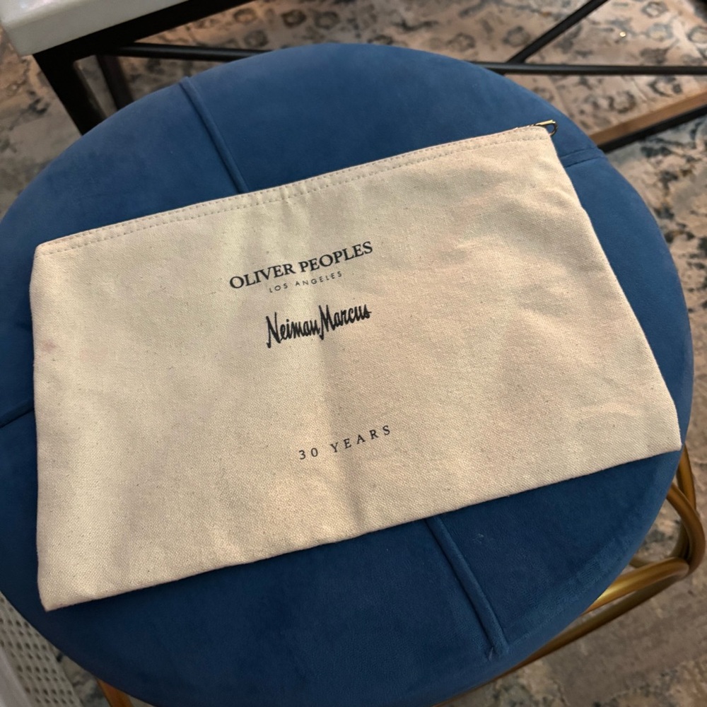 Oliver Peoples Neiman Marcus Pouch